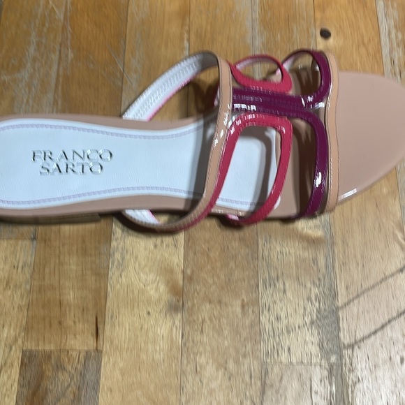 Franco Sarto pink slide sandals - Picture 2 of 7